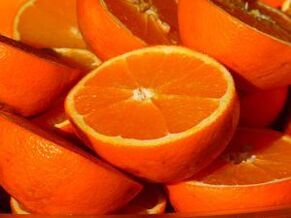 la vitamine C contenue dans les oranges est éliminée par la nicotine